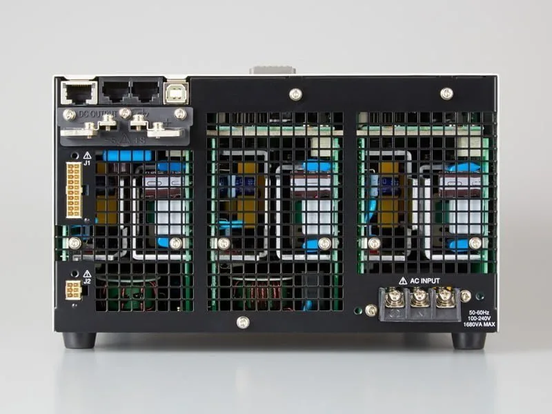 シーケンス機能による出力の自動制御が可能