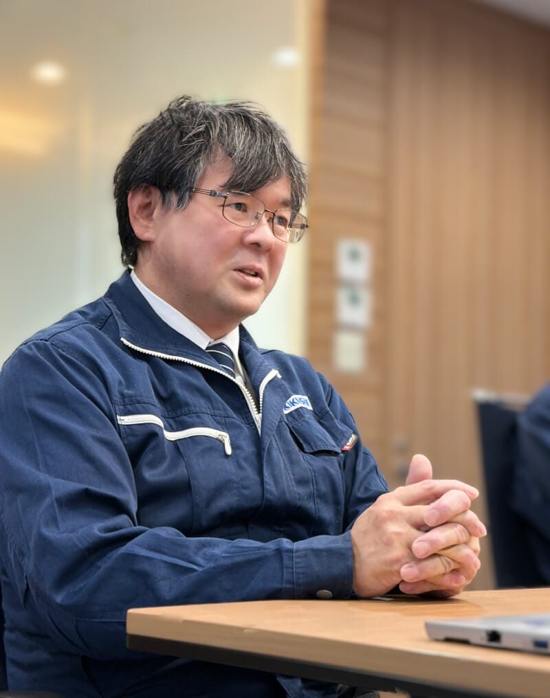 H.Tが話している様子